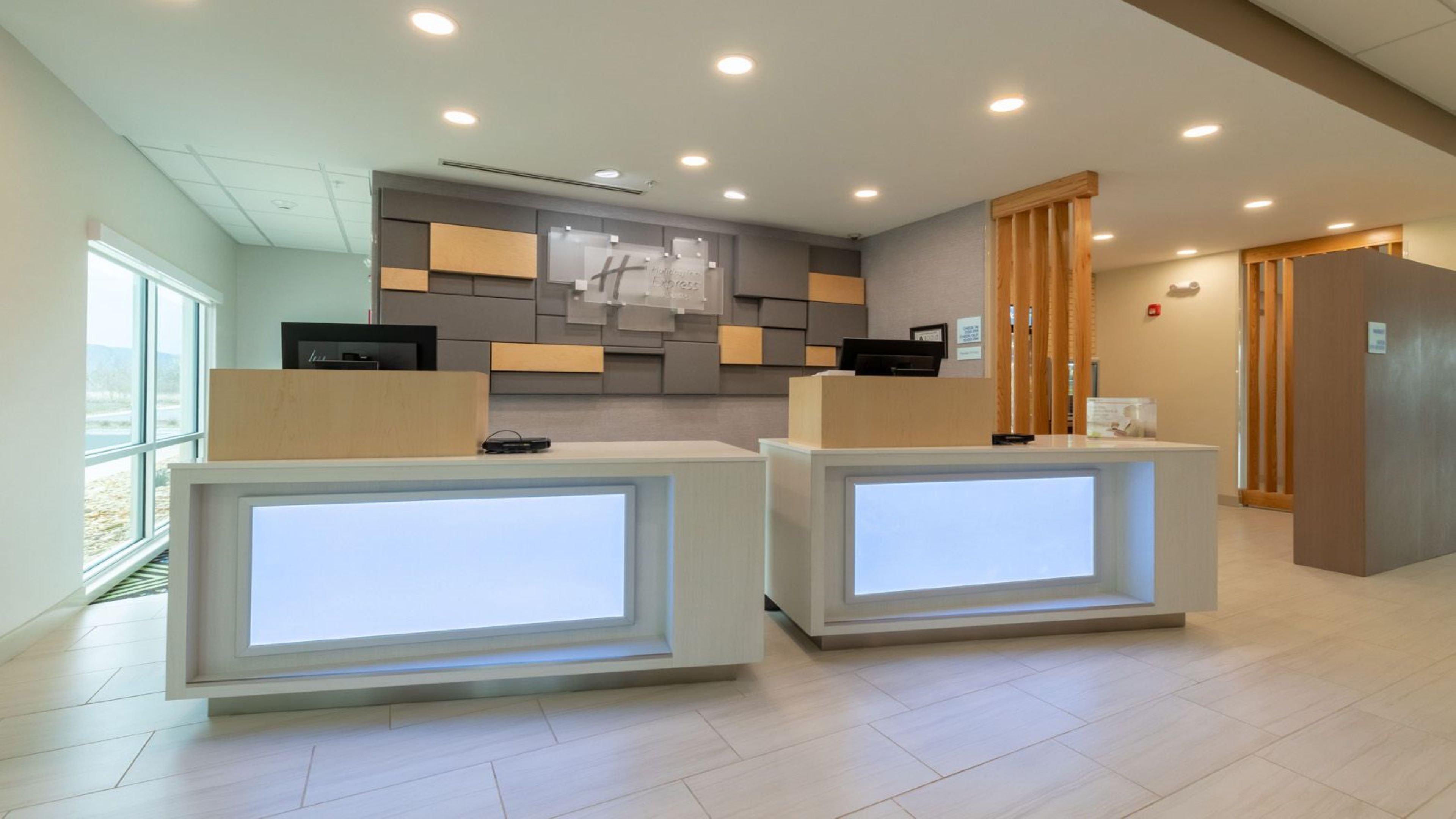 Holiday Inn Express & Suites - Marion By Ihg Luaran gambar