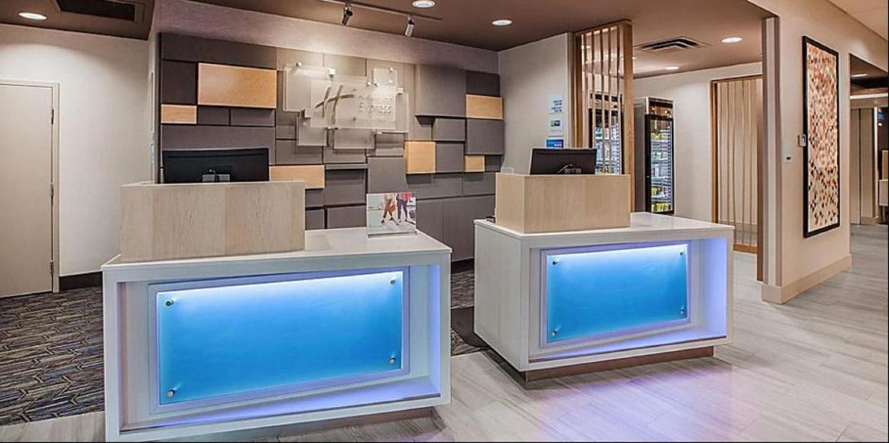 Holiday Inn Express & Suites - Marion By Ihg Luaran gambar